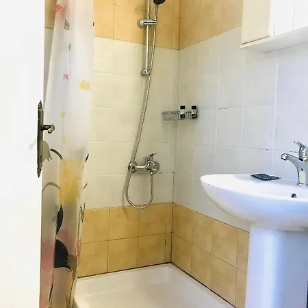 Affittacamere In Studio - Banos 1 Bed Studio And Swimming Pool Roda (Corfu)