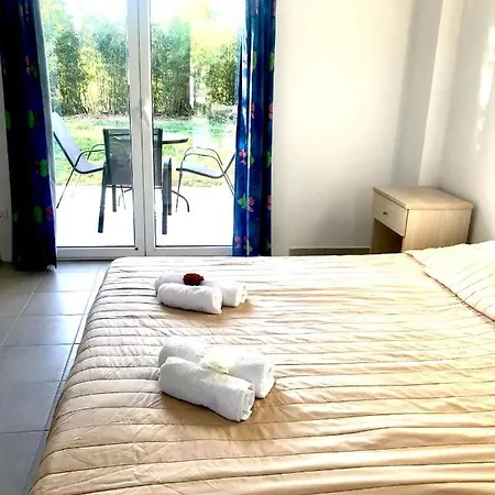 Affittacamere In Studio - Banos 1 Bed Studio And Swimming Pool Roda (Corfu)